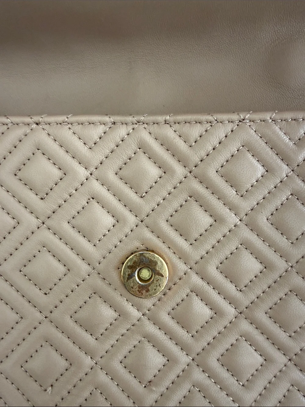 Tory Burch Quilted Blush Leather Shoulder Bag with Gold Chain
